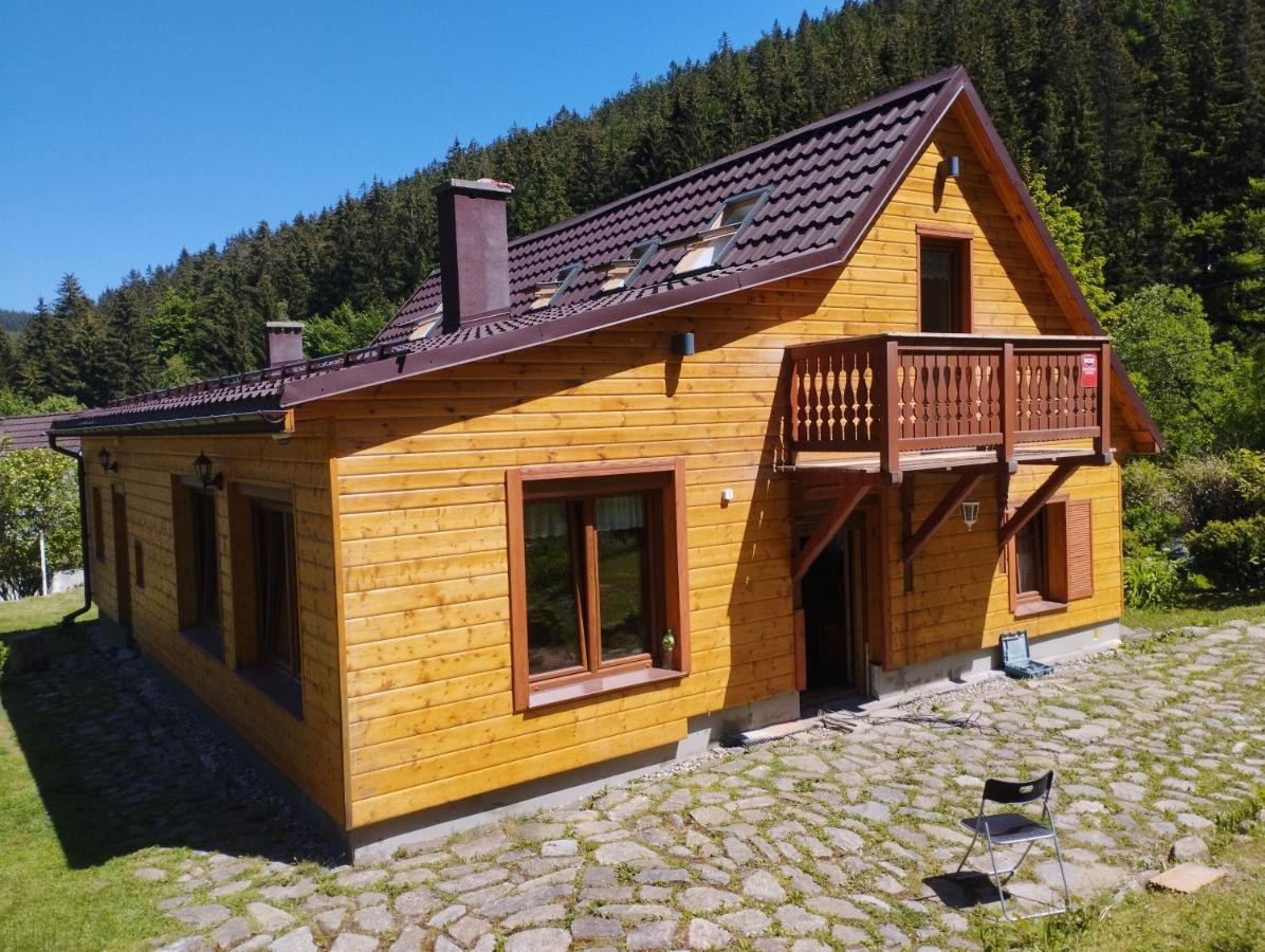 Dom Caloroczny Jozefinka W Karkonoszach Villa Kowary Exterior photo